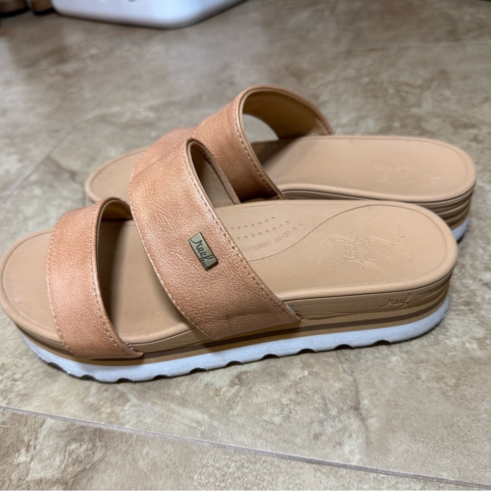 Reef Platform Sandals